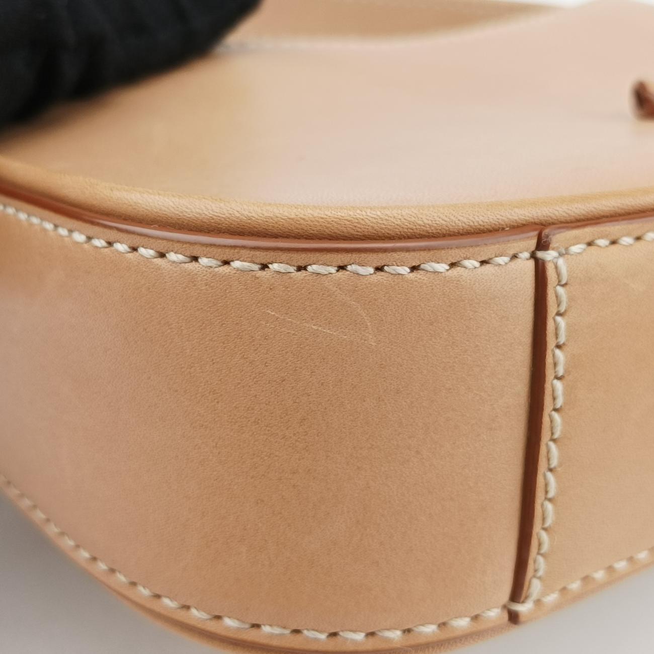 LE 5 a 7 HobobeigeLeather910318MAL910318.0622LE 5 a 7 ホーボーベージュレザー910318MAL910318.0622