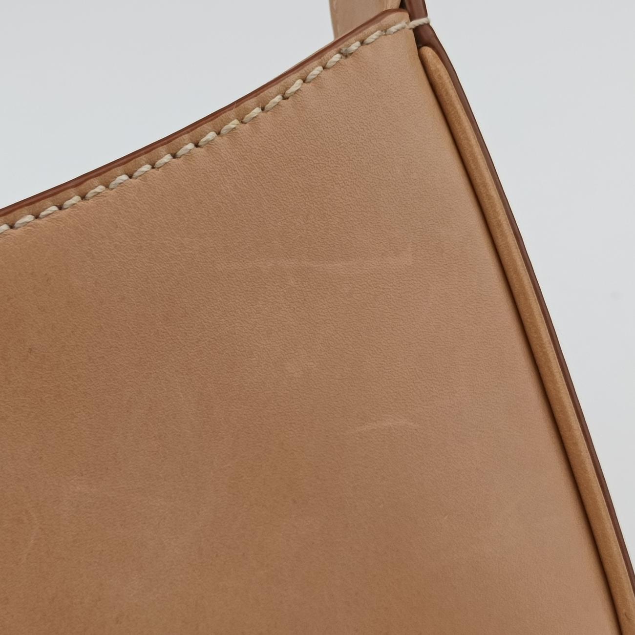LE 5 a 7 HobobeigeLeather910318MAL910318.0622LE 5 a 7 ホーボーベージュレザー910318MAL910318.0622