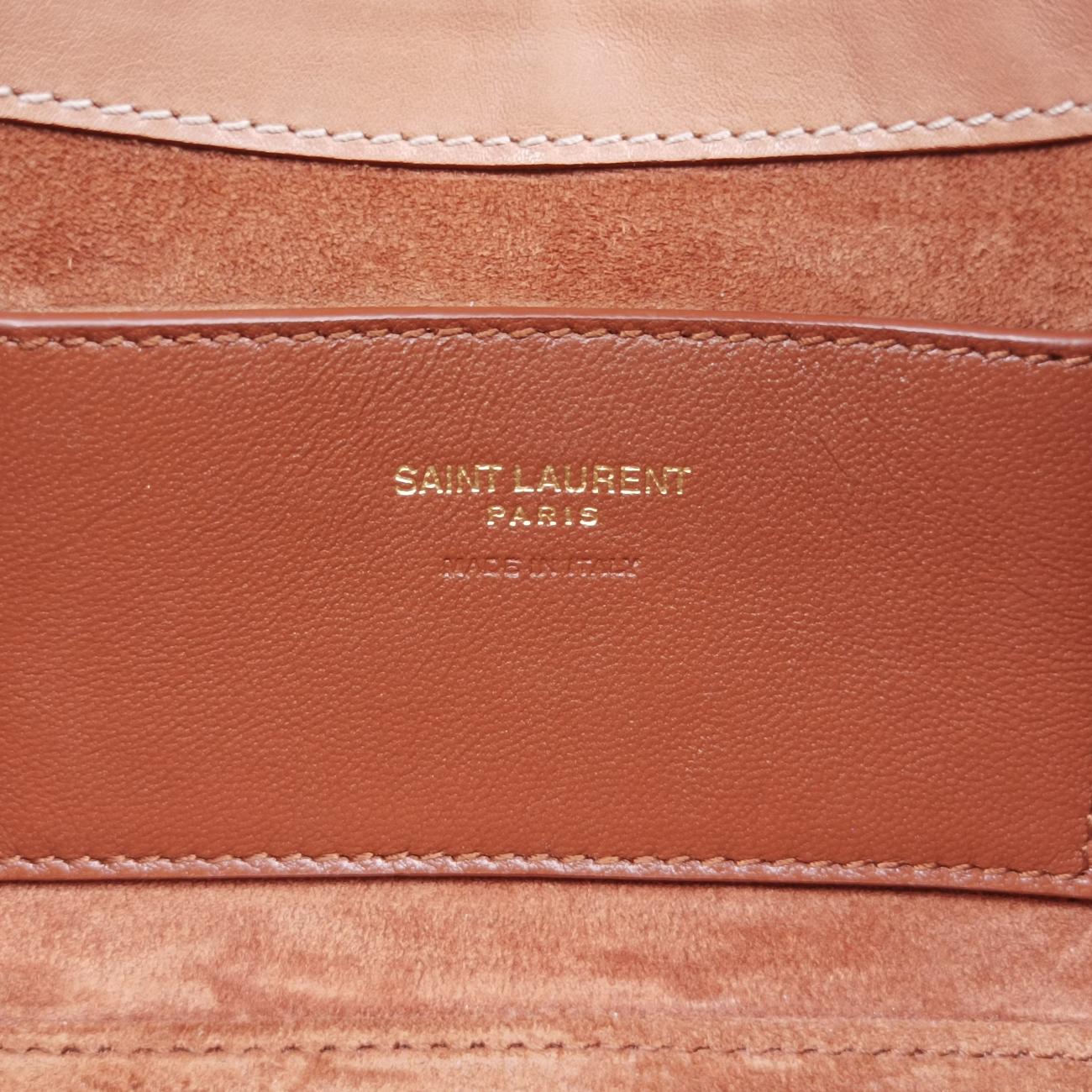 LE 5 a 7 HobobeigeLeather910318MAL910318.0622LE 5 a 7 ホーボーベージュレザー910318MAL910318.0622