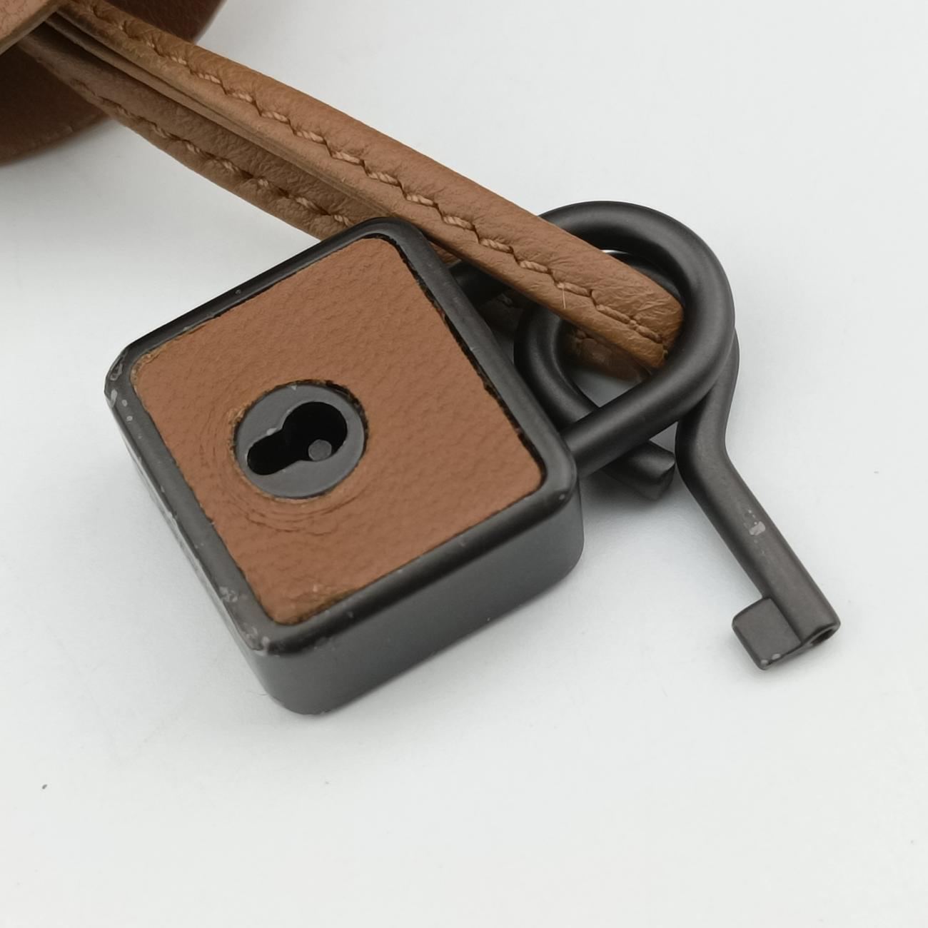 IntrecciatoBrownlambskinB05430301FイントレチャートブラウンラムスキンB05430301F