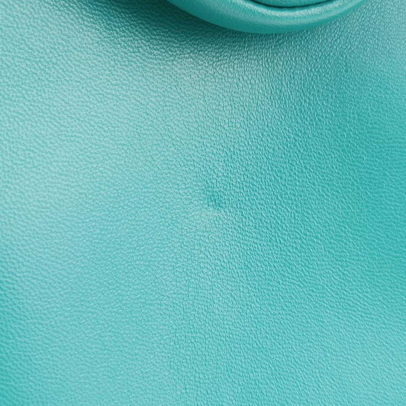 Turquoise Mini ToteGreenlambskin1BG41831/Vトライアングルロゴグリーンラムスキン1BG41831/V