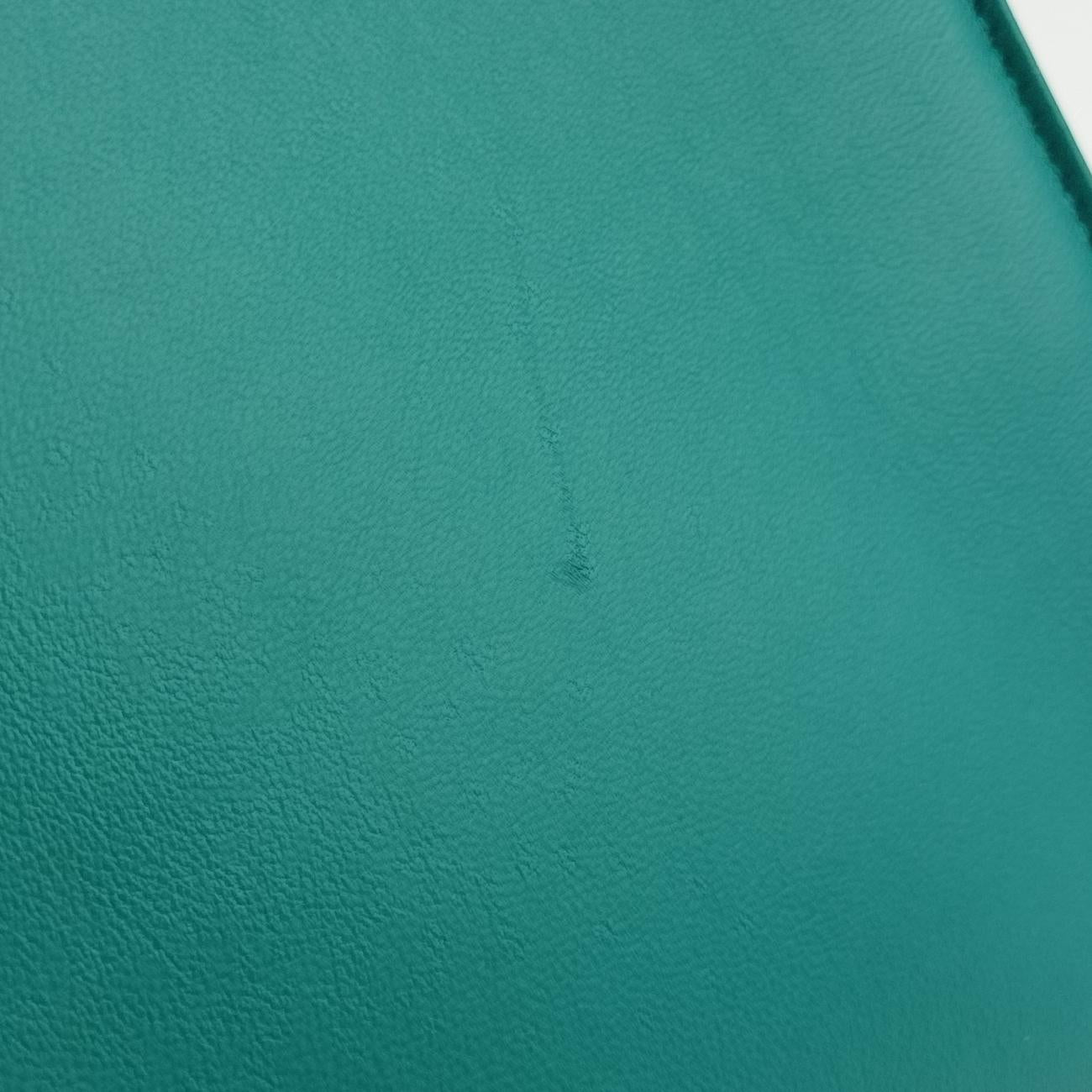 Turquoise Mini ToteGreenlambskin1BG41831/Vトライアングルロゴグリーンラムスキン1BG41831/V