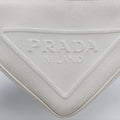 Triangle Logo PlateWhiteSAFFIANO Leather56 5トライアングル ロゴ プレートホワイトサフィアーノレザー56 5