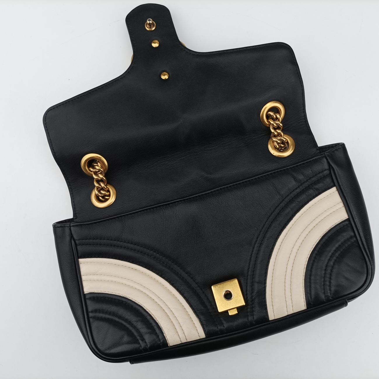 GG MarmontBlack / WhiteLeather443497A020602259GGマーモントブラック／ホワイトレザー443497A020602259