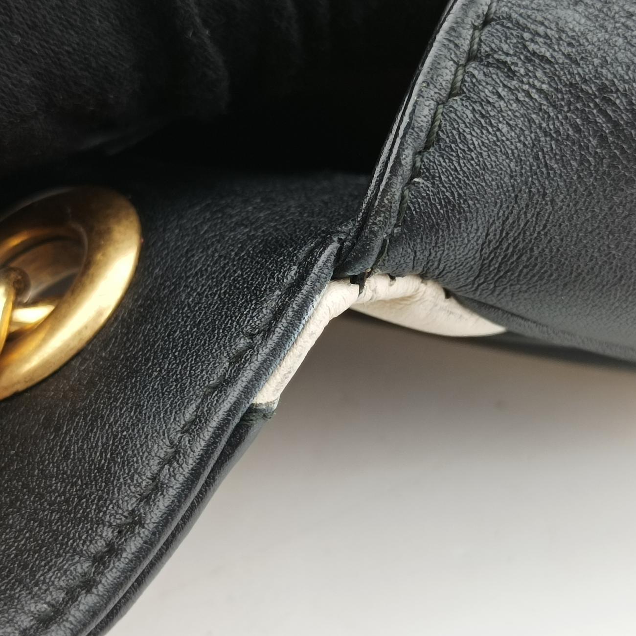 GG MarmontBlack / WhiteLeather443497A020602259GGマーモントブラック／ホワイトレザー443497A020602259