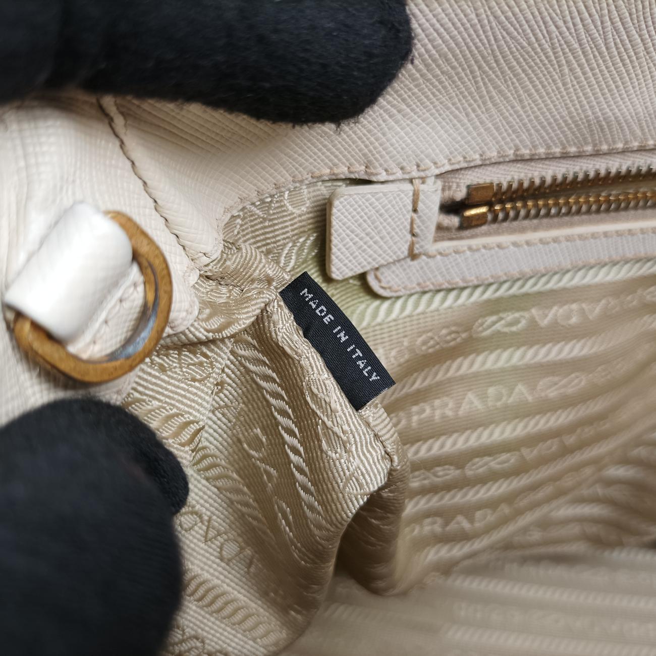 GalleriaWhiteSAFFIANO LeatherBN180131/U 165ガレリアホワイトサフィアーノレザーBN180131/U 165