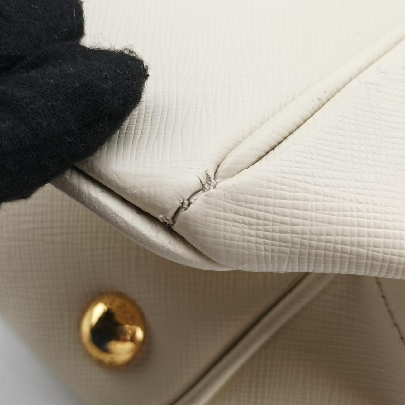 GalleriaWhiteSAFFIANO LeatherBN180131/U 165ガレリアホワイトサフィアーノレザーBN180131/U 165