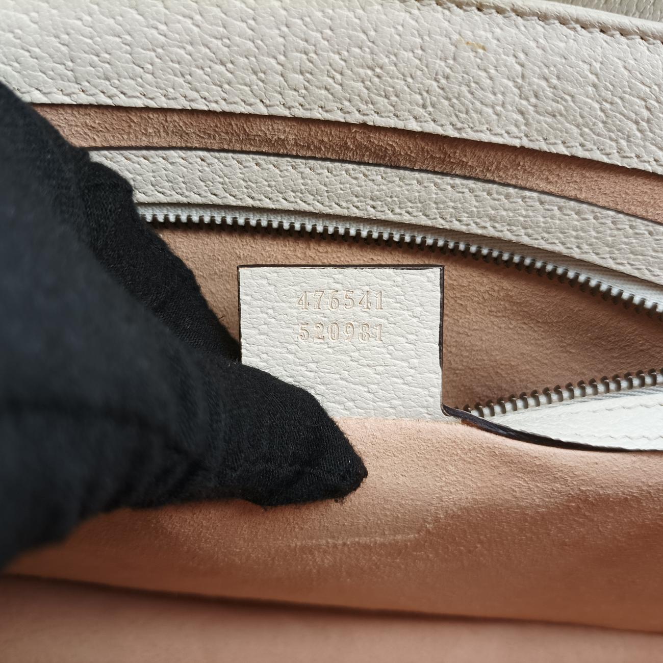 Queen MargaretWhitePVC coated canvas×Leather476541B027160674クイーン マーガレットホワイトPVCコーティングキャンバス×レザー476541B027160674
