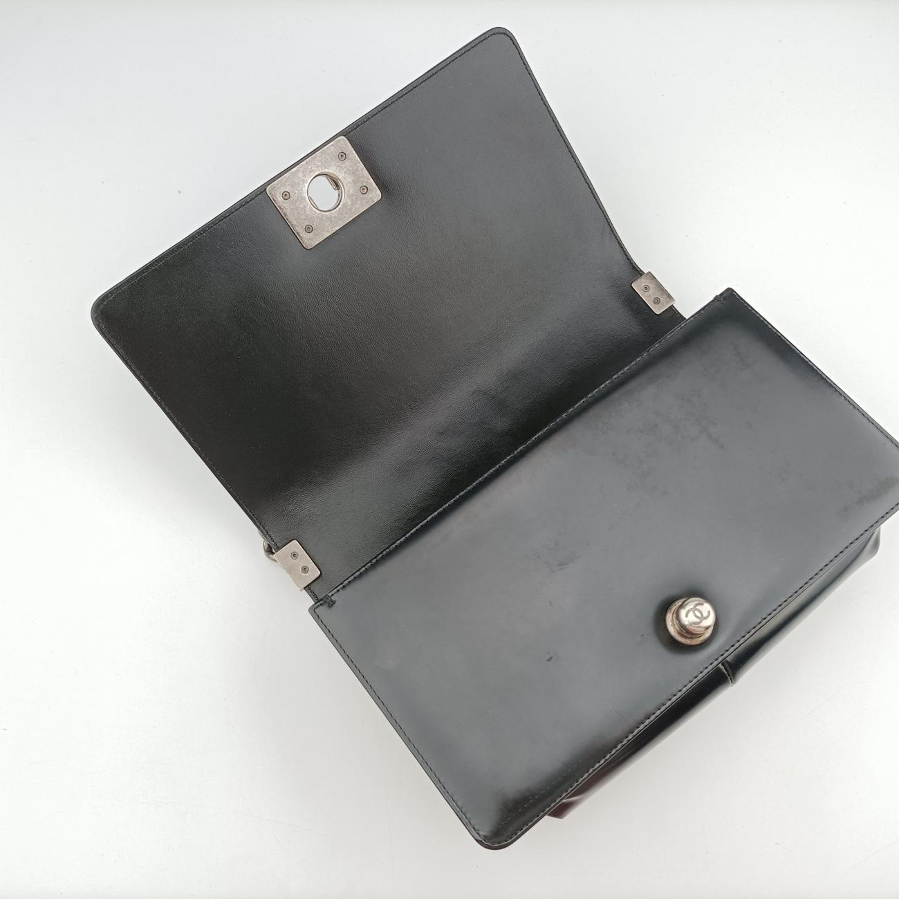 BOY CHANELBlackenameruA6708621503019ボーイシャネルブラックエナメルA6708621503019