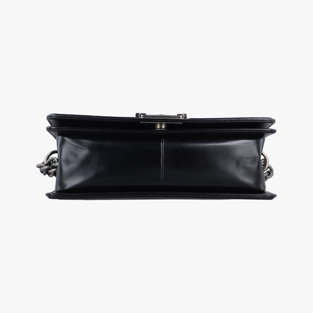 BOY CHANELBlackenameruA6708621503019ボーイシャネルブラックエナメルA6708621503019