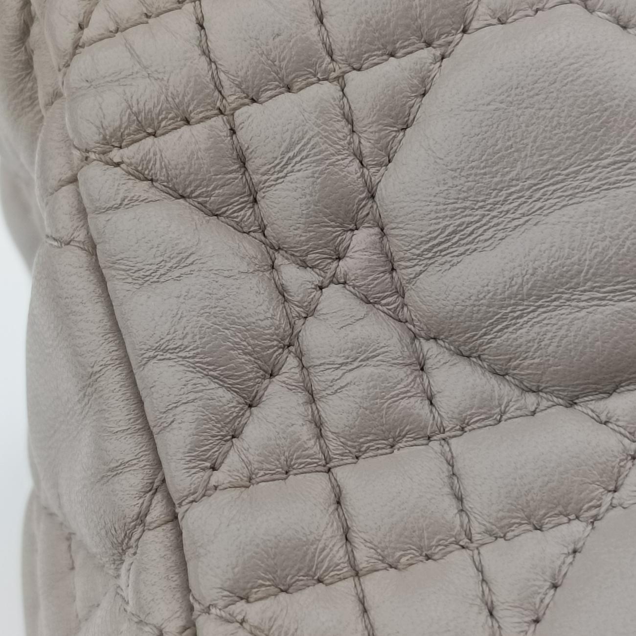 Lady DiorGreylambskin01-MA-1100レディ ディオールグレーラムスキン01-MA-1100