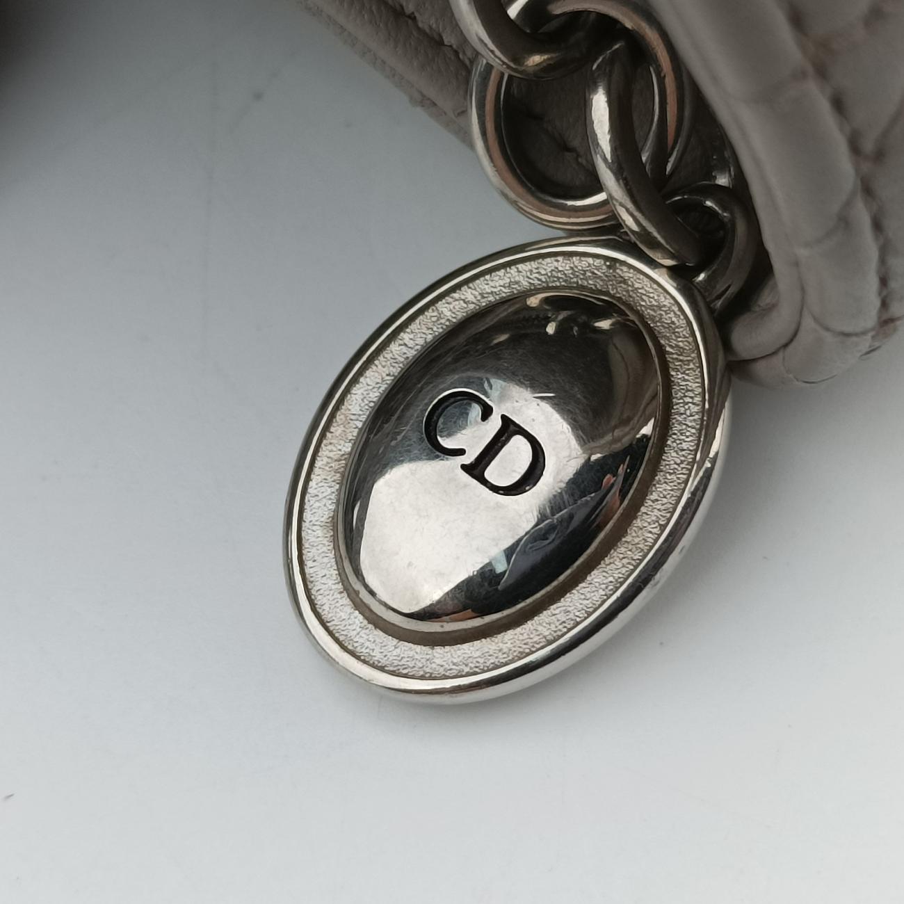 Lady DiorGreylambskin01-MA-1100レディ ディオールグレーラムスキン01-MA-1100