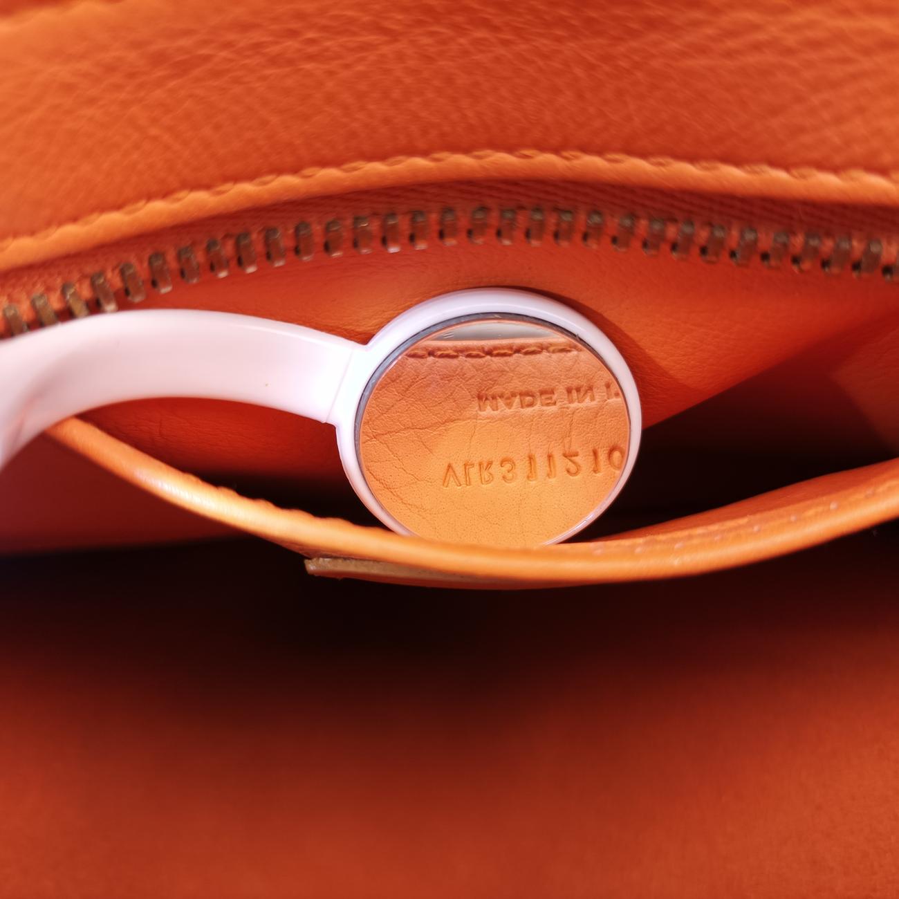 Y Ligne Petit CabasOrangeLeather311210VLR311210.1113Yライン プチカバスオレンジレザー311210VLR311210.1113