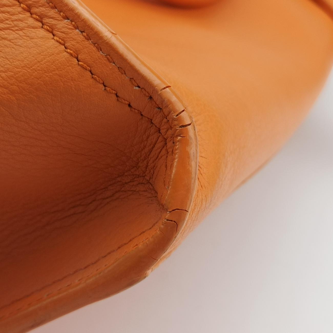 Y Ligne Petit CabasOrangeLeather311210VLR311210.1113Yライン プチカバスオレンジレザー311210VLR311210.1113