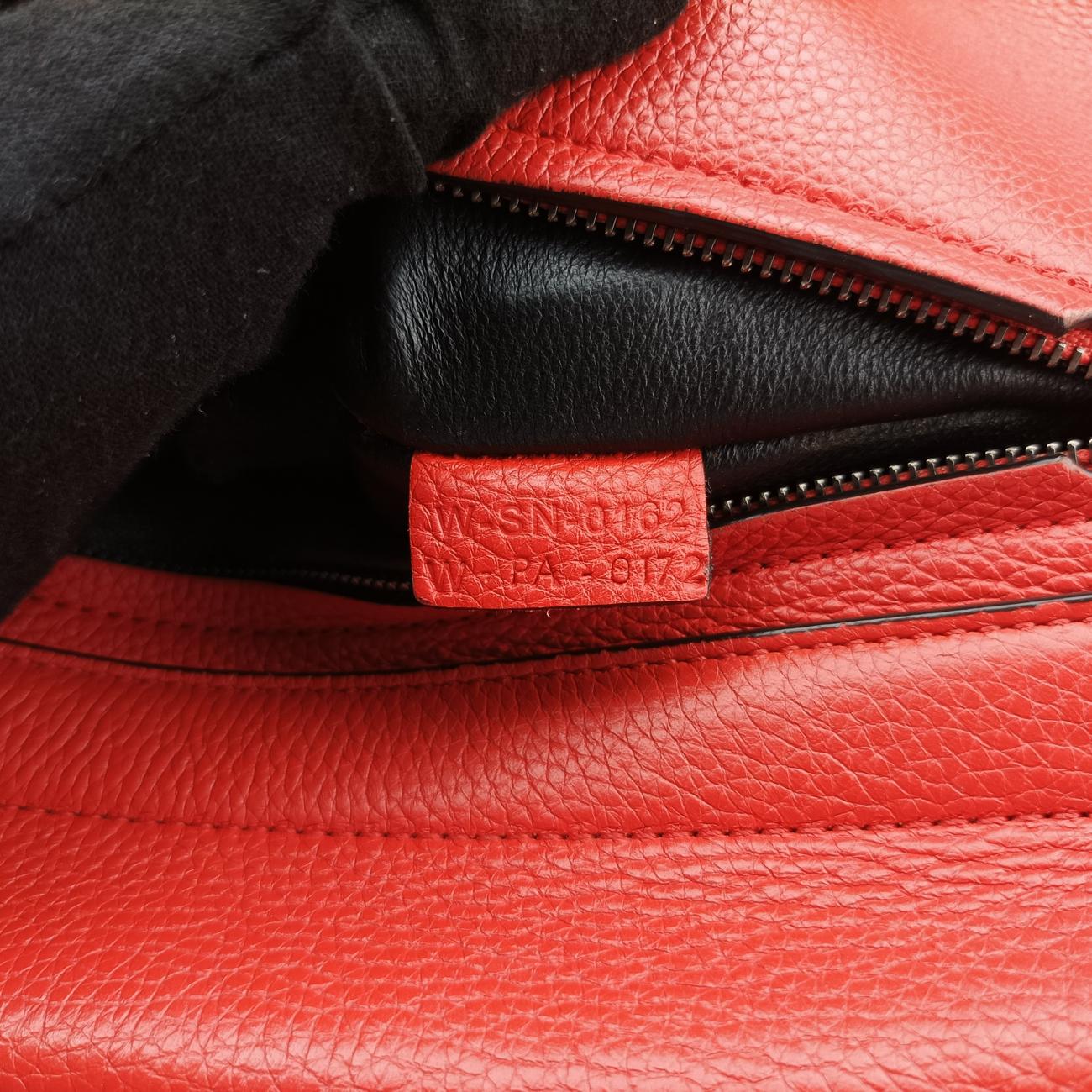 Trapeze MediumRedLeather × suedeW-SN-0162 W-PA-0172トラペーズミディアムレッドレザー×スエードW-SN-0162 W-PA-0172