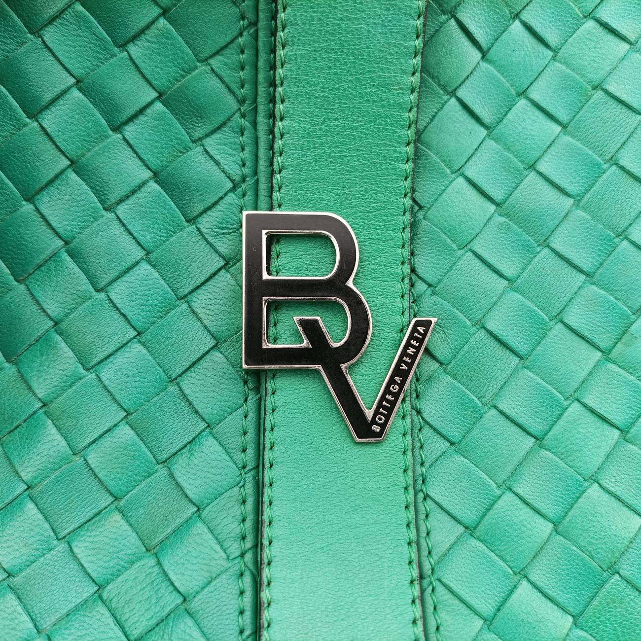 IntrecciatoGreenlambskin10500105307HAB 0G00071688G110 B02331イントレチャートグリーンラムスキン10500105307HAB 0G00071688G110 B02331