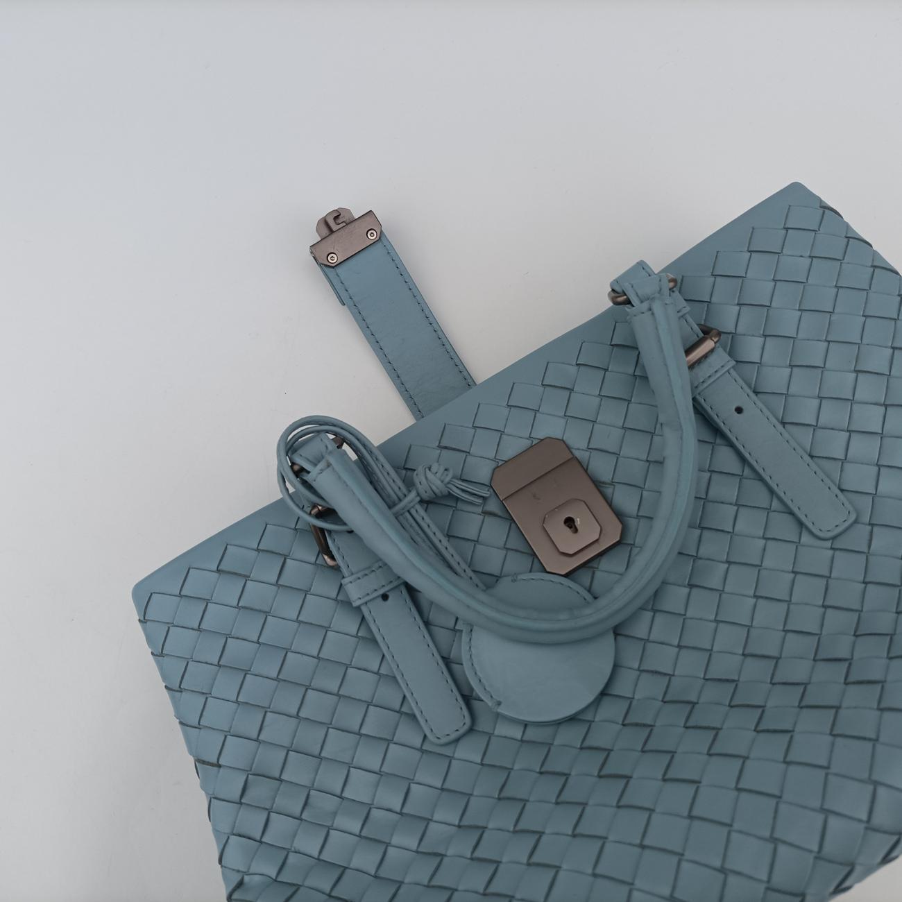 Roma IntrecciatoBluelambskinB00177783Gローマ イントレチャートブルーラムスキンB00177783G