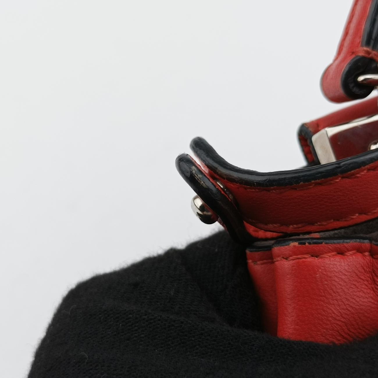 Micro PeekabooRedLeather8M03558M0355-K47-159-8241マイクロピーカブーレッドレザー8M03558M0355-K47-159-8241