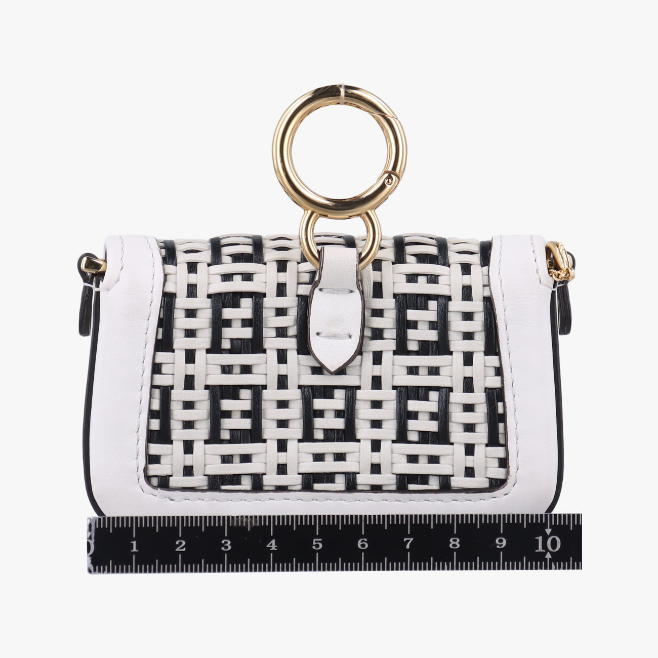 Nano Baguette CharmBlack/WhiteLeather7AR8447AR844-AFCQ-218-0189ナノ バゲット チャームブラック/ホワイトレザー7AR8447AR844-AFCQ-218-0189