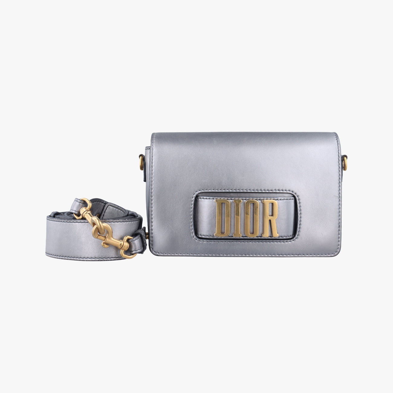 DiorevolutionSilverLeather19-MA-0147ディオール エボリューション フラップシルバーレザー19-MA-0147