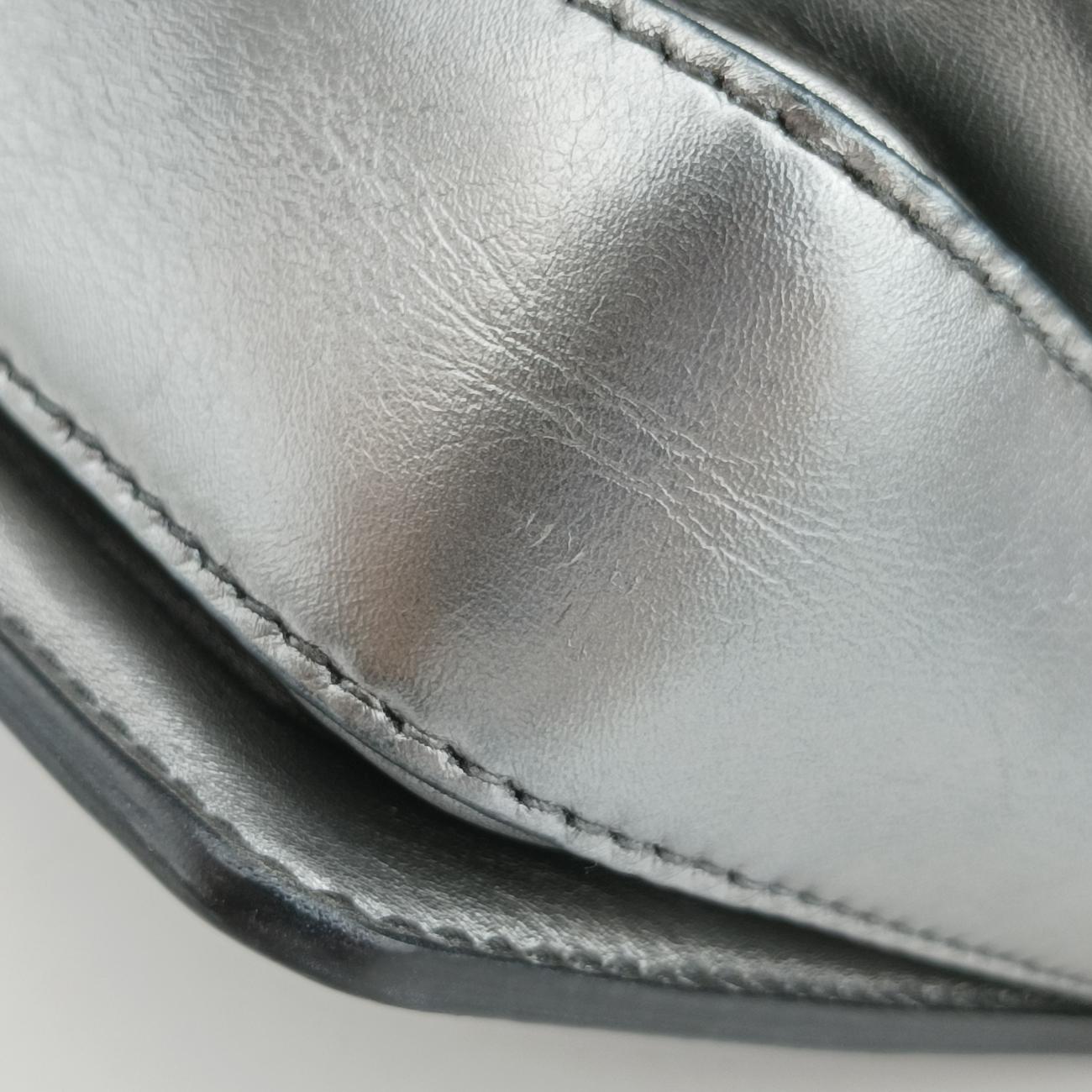 DiorevolutionSilverLeather19-MA-0147ディオール エボリューション フラップシルバーレザー19-MA-0147