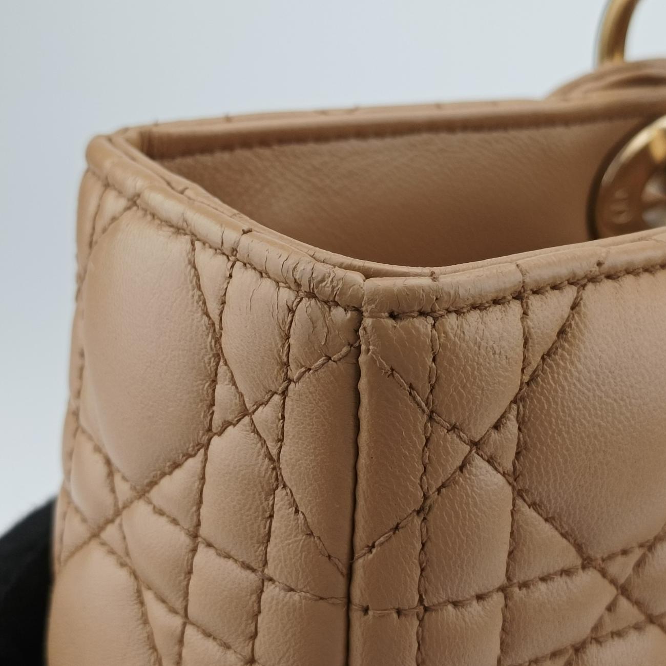 Lady DiorBeigeLambskin01-MA-0112レディディオールベージュラムスキン01-MA-0112
