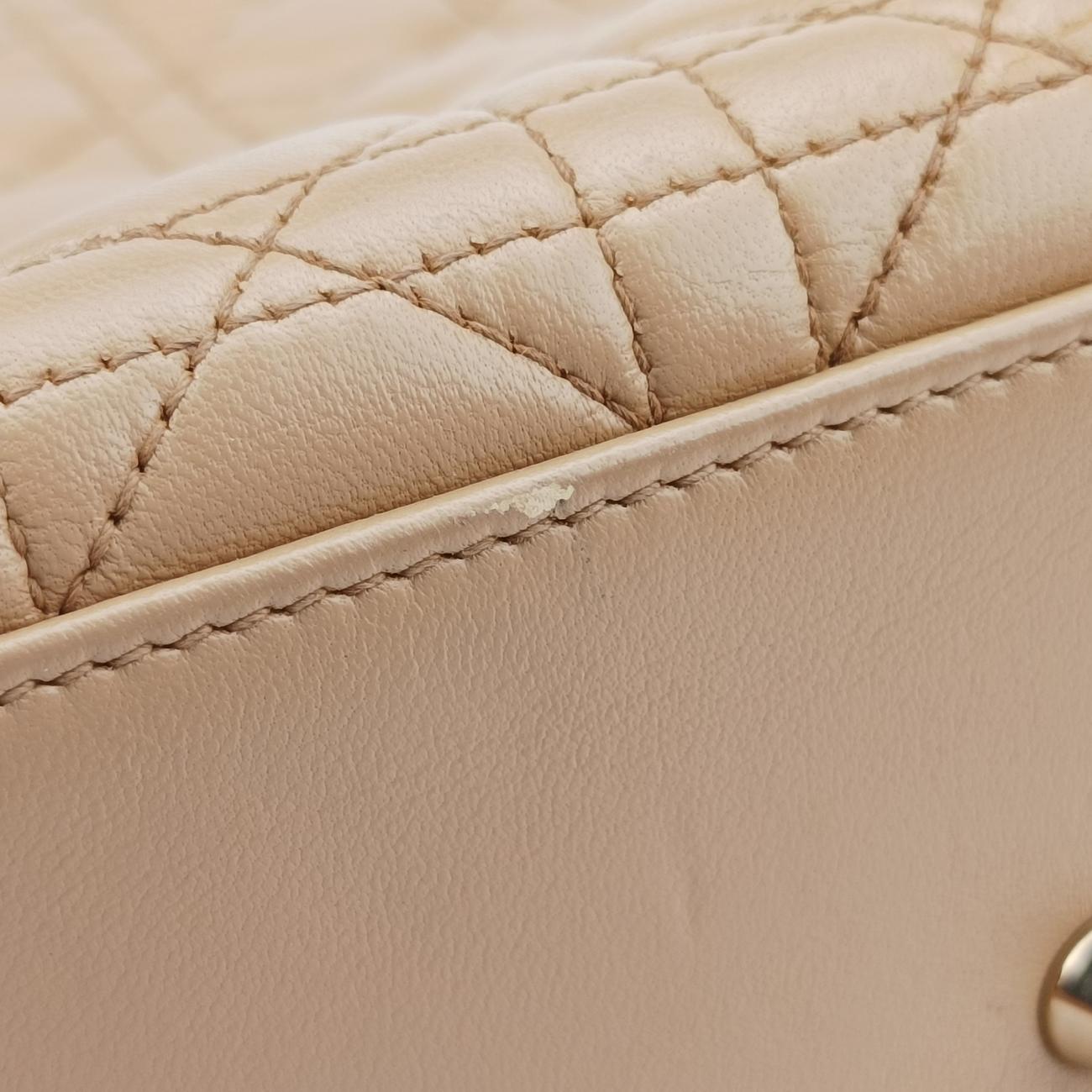 Lady DiorBeigeLambskin01-MA-0112レディディオールベージュラムスキン01-MA-0112