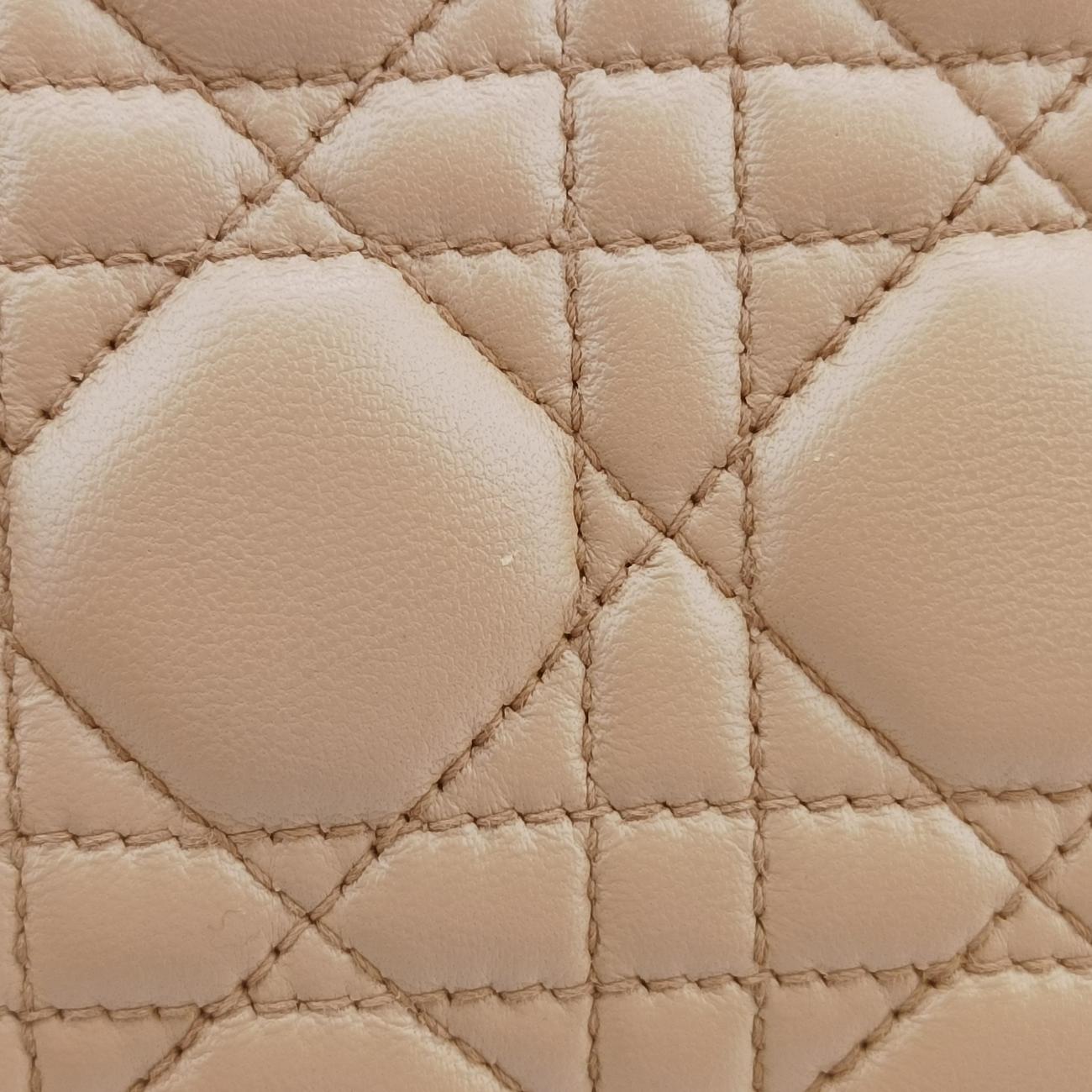 Lady DiorBeigeLambskin01-MA-0112レディディオールベージュラムスキン01-MA-0112