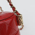Matelasse CC Allure Vanity CaseRedPatentAP157330581520マトラッセ ココ アリュール バニティ ケースレッドパテントAP157330581520