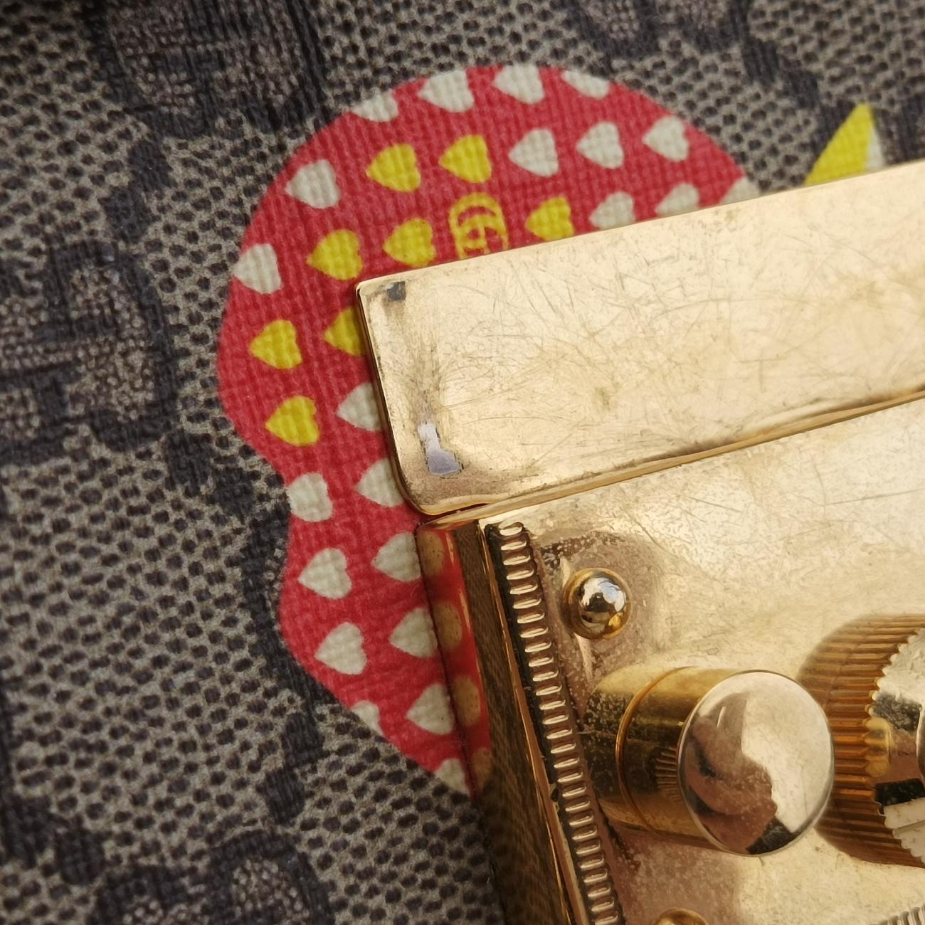 PadlockBeige x MulticolorPVC coated canvas498156C035184653パドロックベージュｘマルチカラーPVCコーティングキャンバス498156C035184653