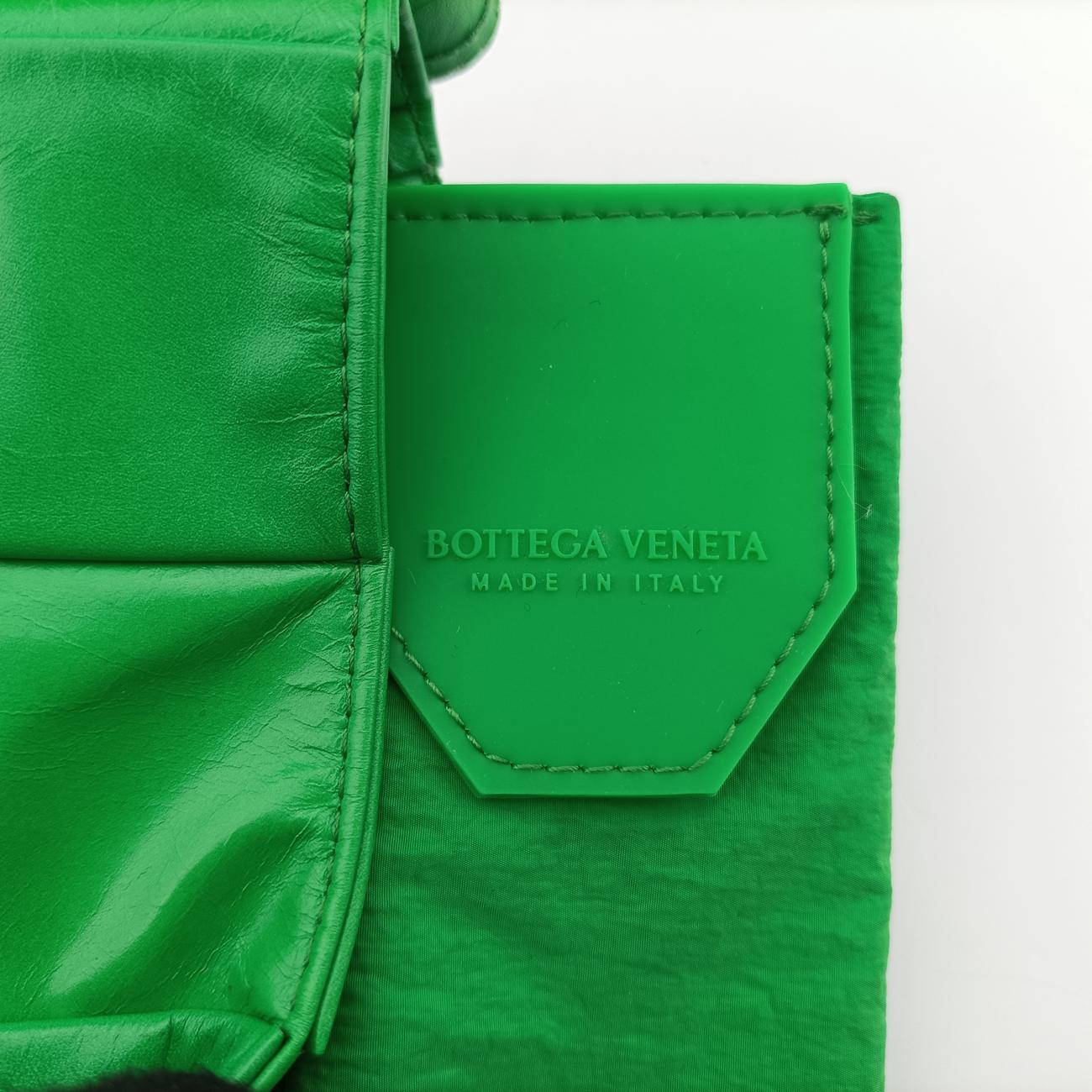 candy cassetteGreenLeatherP01290622Wキャンディ カセットグリーンレザーP01290622W