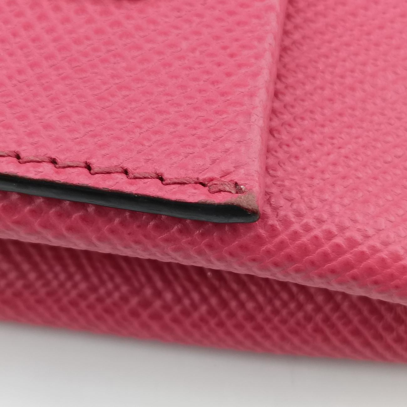 Small Double TurnlockPinkSAFFIANO LeatherBT955X7 Lスモール ダブル ターンロックピンクサフィアーノレザーBT955X7 L