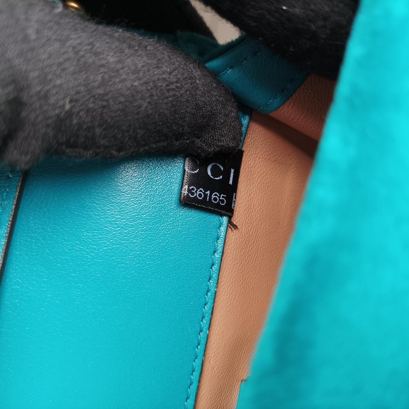 Bee Broadway

BlueVelvet489218D022436165ビー ブロードウェイブルー ベルベット489218D022436165