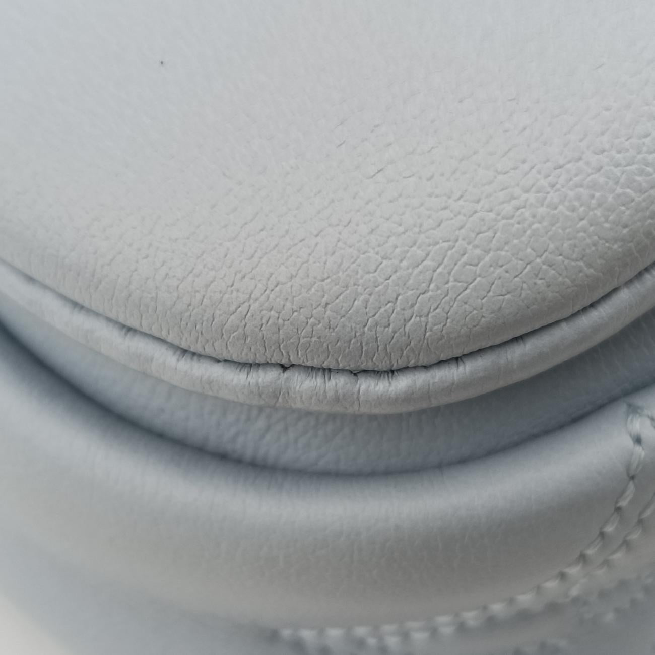 Bubble Glam Strap WalletBLEU GLACIERLeatherM81399ICチップバブルグラムストラップウォレットブルーグラシエールレザーM81399ICチップ