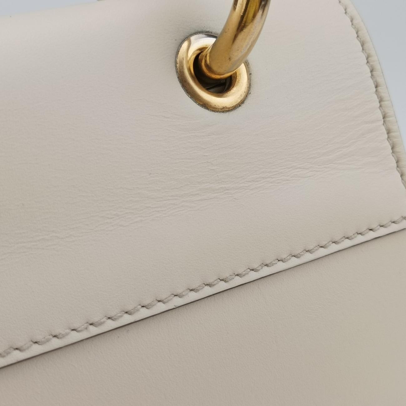 Queen MargaretWhiteLeather476541E025863017クイーン マーガレットホワイトレザー476541E025863017