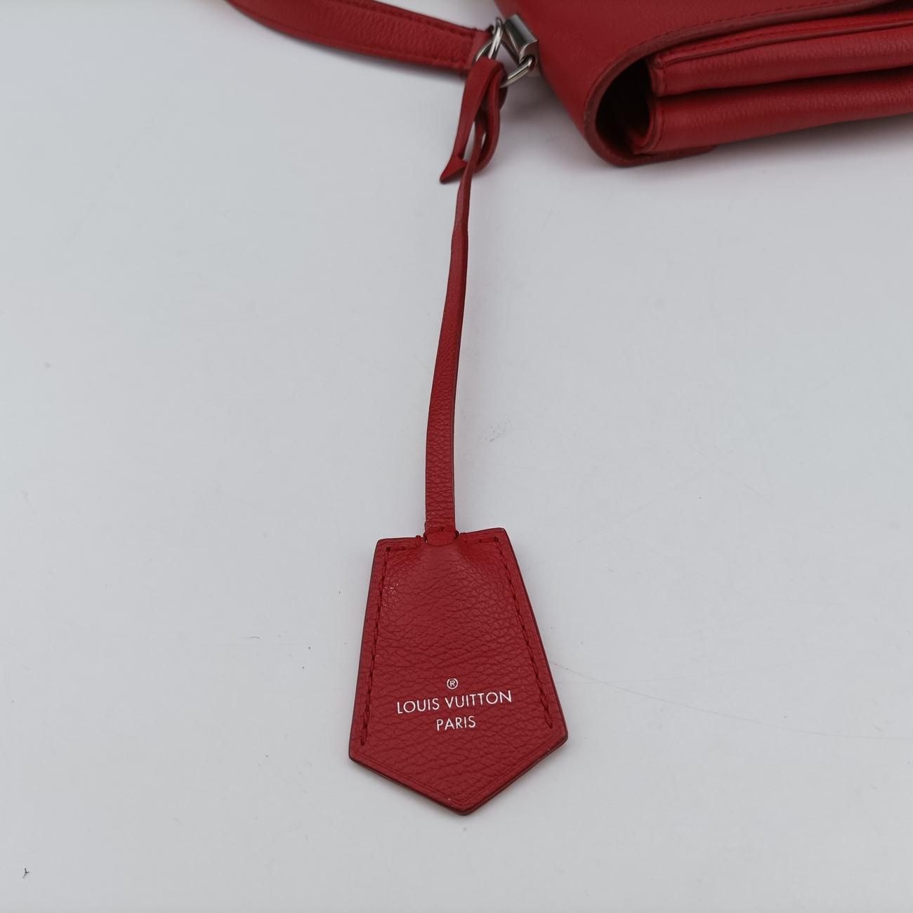 LockmeIIrubyleatherM50363DU2115ロックミーIIルビーレザーM50363DU2115