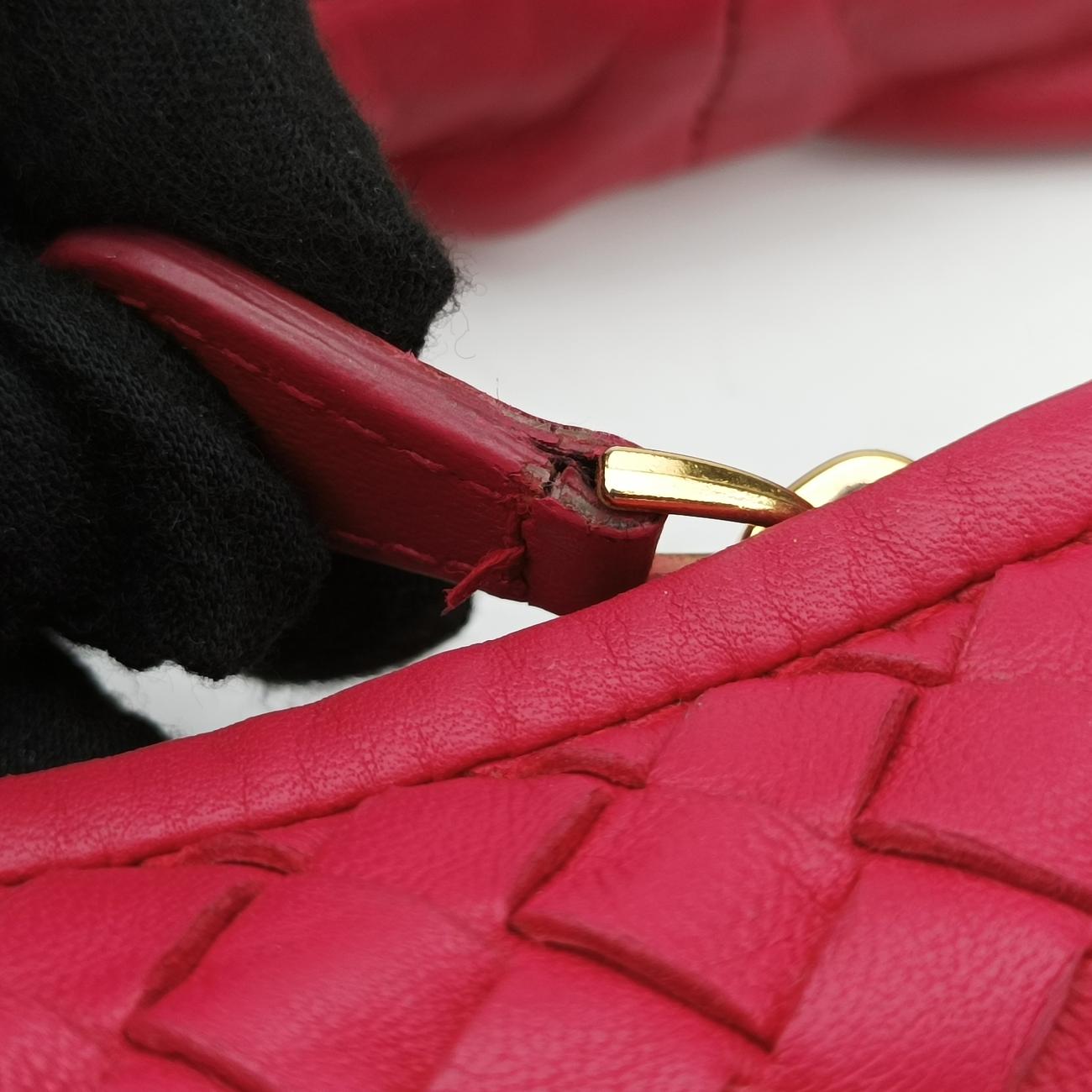 IntrecciatoRedlambskin115654 V0013 6441 EPEV 2010 2552 Cイントレチャートレッドラムスキン115654 V0013 6441 EPEV 2010 2552 C