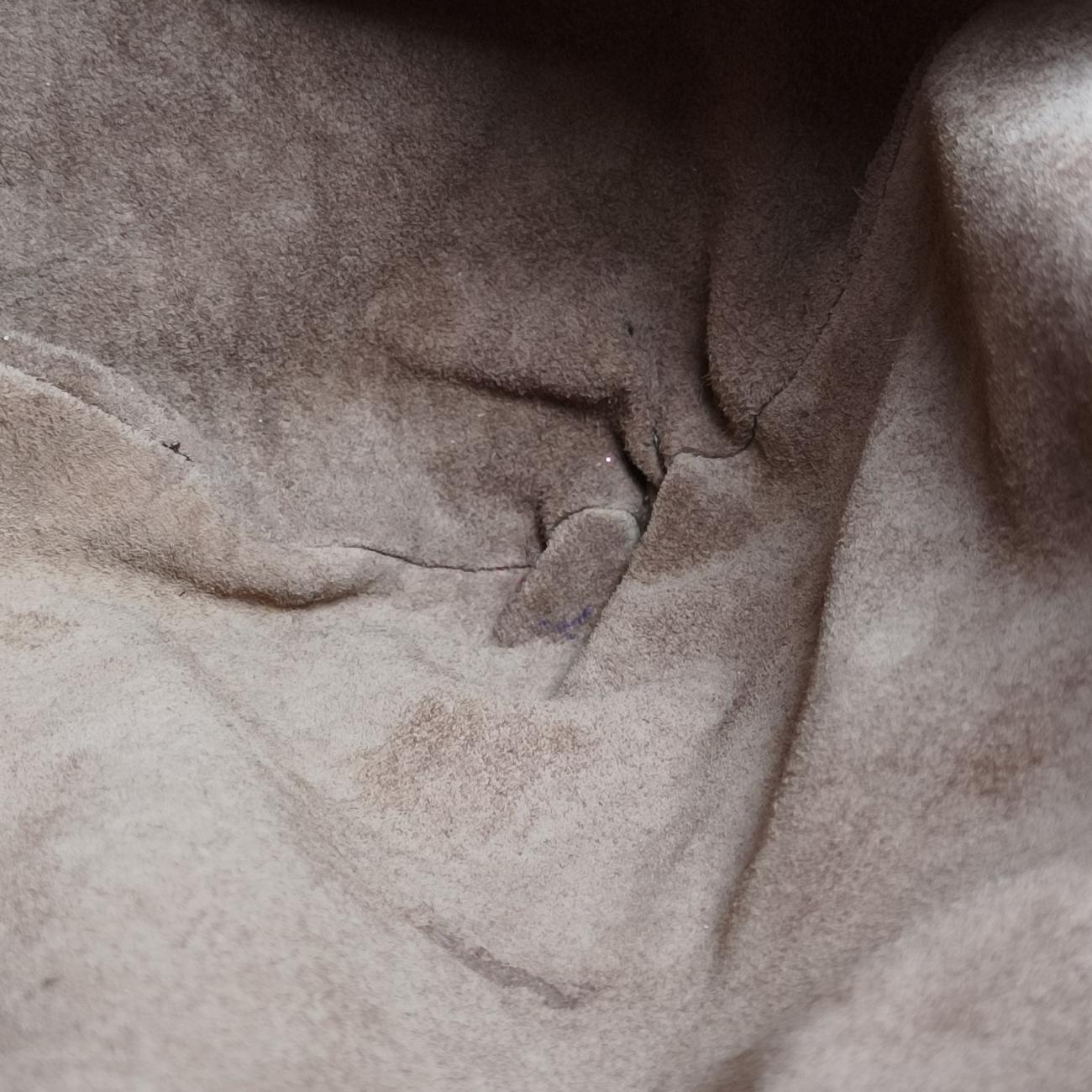 IntrecciatoRedlambskin115654 V0013 6441 EPEV 2010 2552 Cイントレチャートレッドラムスキン115654 V0013 6441 EPEV 2010 2552 C