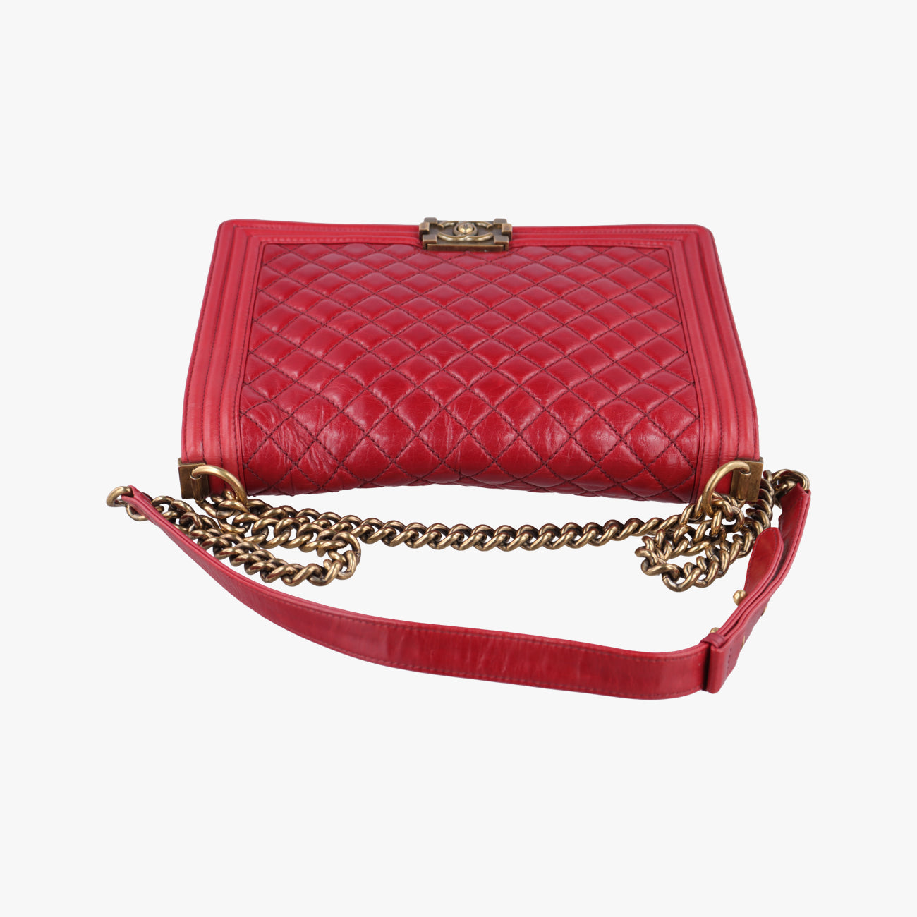 BOY CHANELRedOiled LeatherA6708717818720ボーイシャネルレッドオイルドレザーA6708717818720