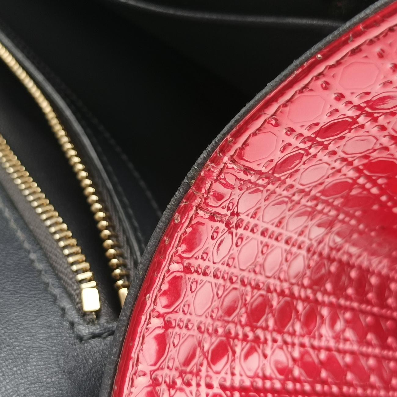 DioramaRedPatent01-BO-1107ディオラマレッドパテント01-BO-1107