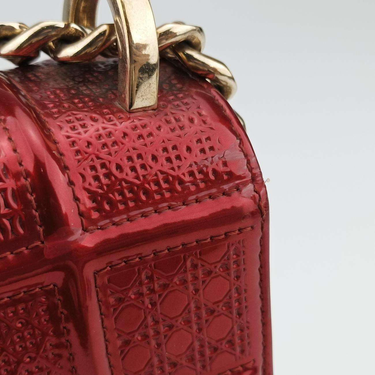 DioramaRedPatent01-BO-1107ディオラマレッドパテント01-BO-1107