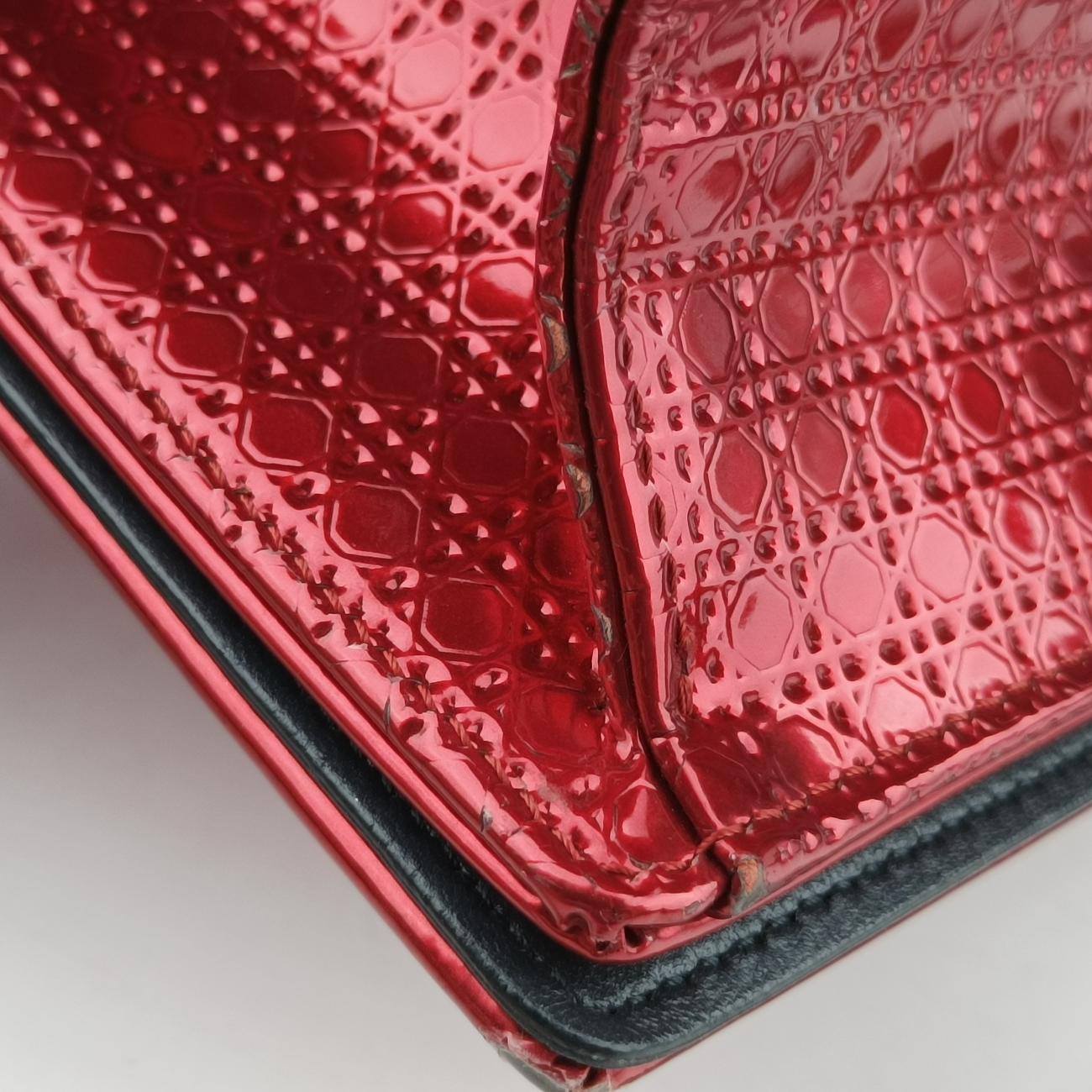 DioramaRedPatent01-BO-1107ディオラマレッドパテント01-BO-1107