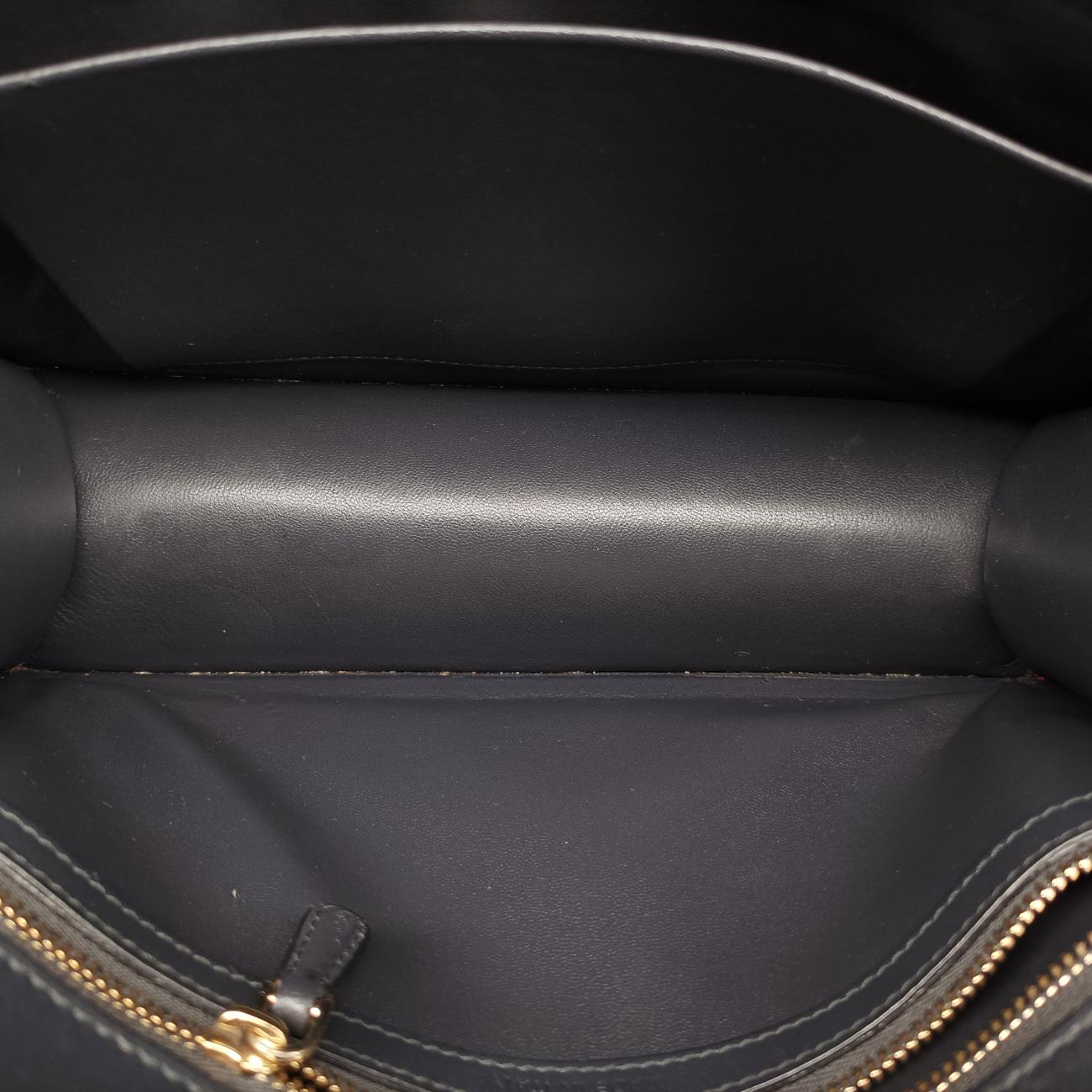 DioramaRedPatent01-BO-1107ディオラマレッドパテント01-BO-1107