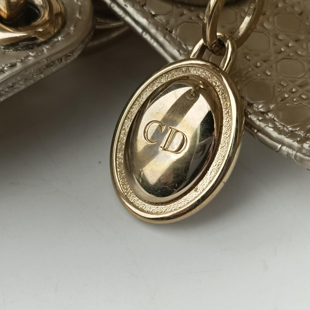 Lady DiorGoldenLeather12-BO-1115レディディオールゴールドレザー12-BO-1115