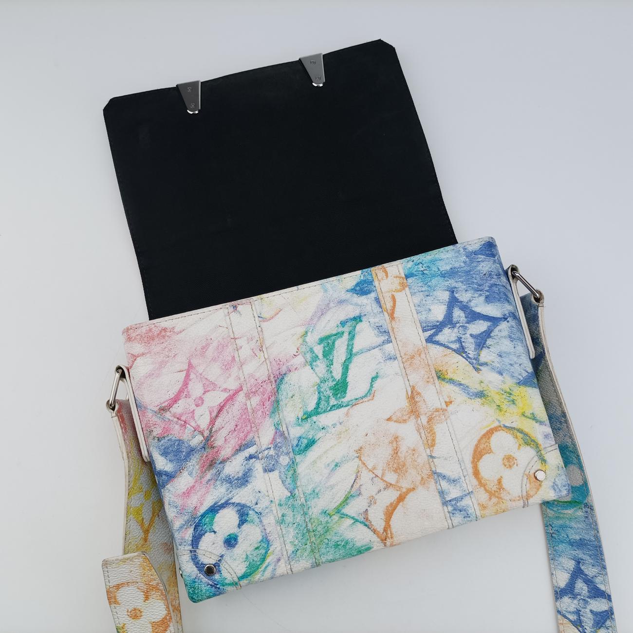 Trunk MessengerWhite x MulticolorPVC coated canvasM45661AR5200  ICチップトランクメッセンジャーホワイト×マルチカラーPVCコーティングキャンバスM45661AR5200  ICチップ