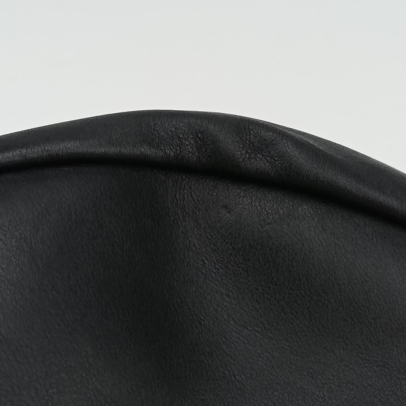 The Chain PouchBlacklambskinP01870161Iザ チェーンポーチブラックラムスキンP01870161I