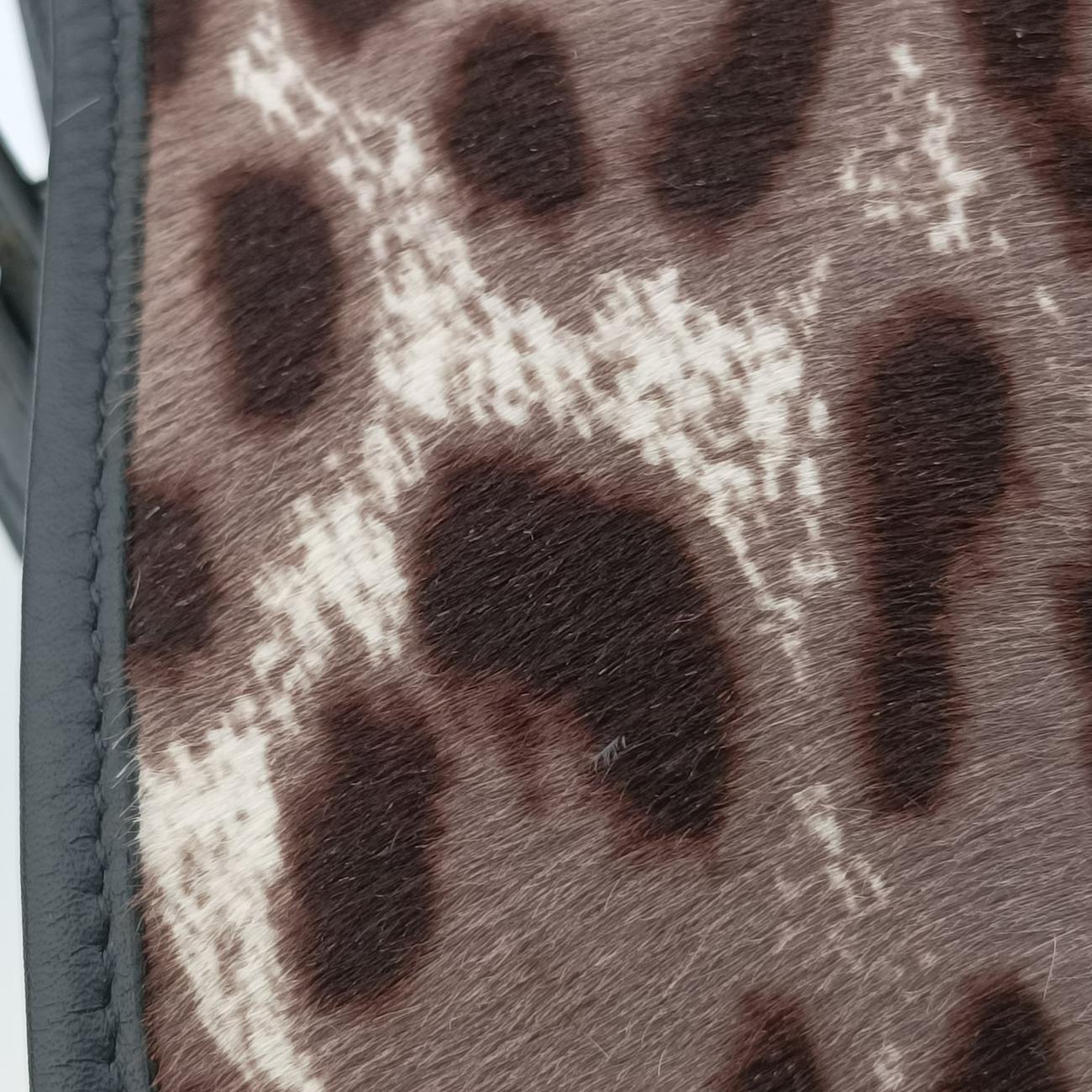 Cabas ChYcMulticolourLeather×horse hair279079279079.527411カバス シックマルチカラーレザー×馬の毛279079279079.527411