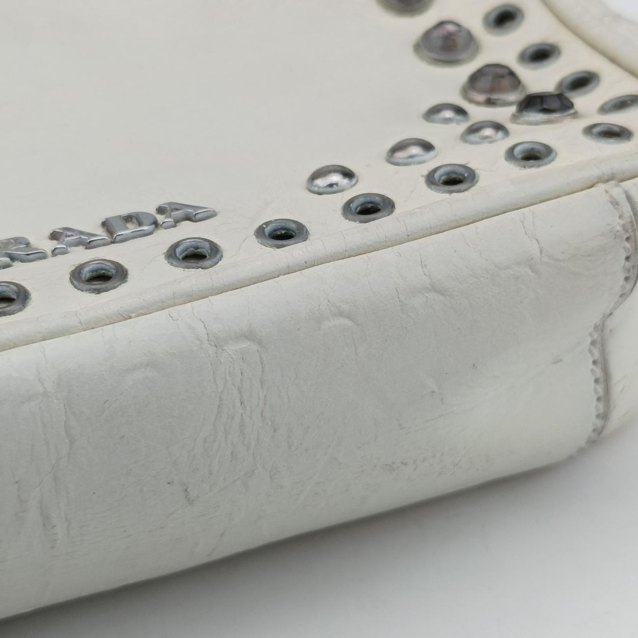 Jeweled Crossbody PochetteWhiteLeather31/Lジュエルドクロスボディ ポシェットホワイトレザー31/L