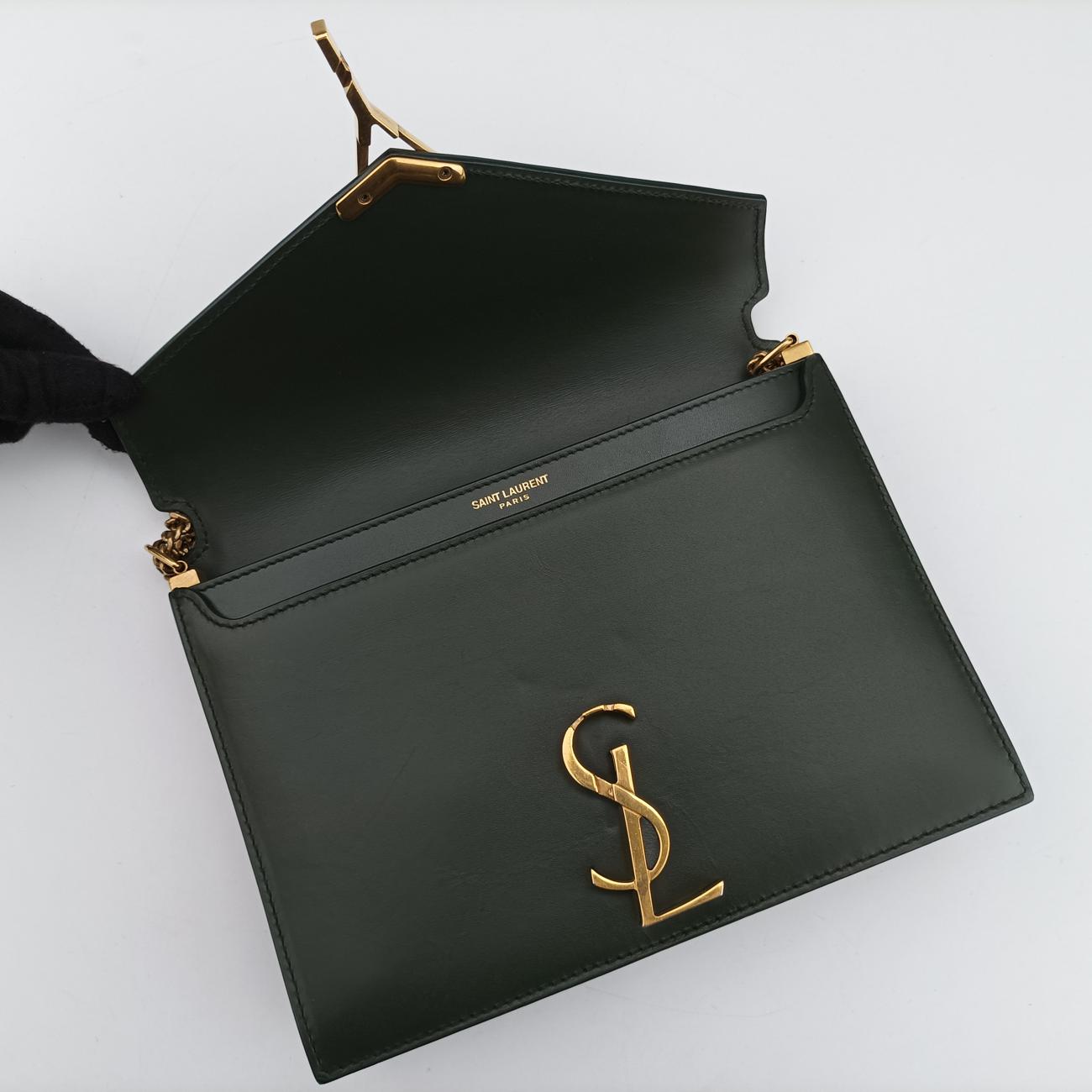 CASSANDRAGreenLeather532750MAL532750.0618カサンドラグリーンレザー532750MAL532750.0618