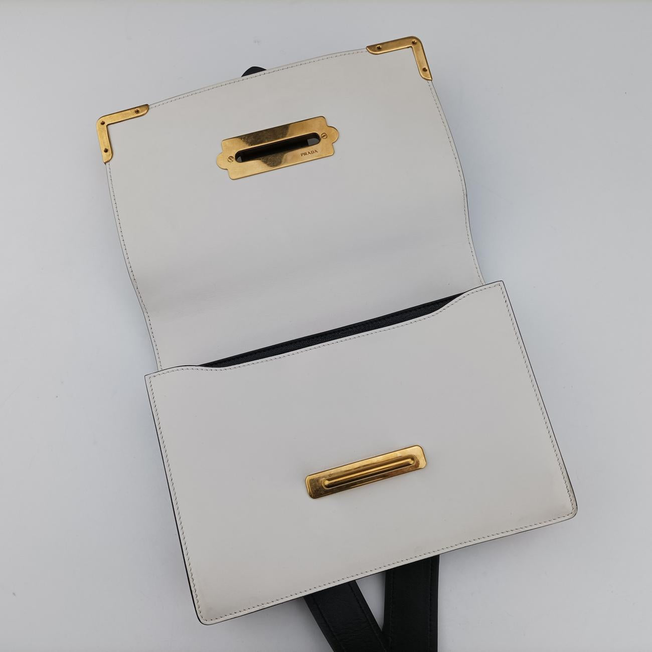 CahierBlack×whiteLeather×SAFFIANO Leather1BD04525 Lカイエブラック×ホワイトレザー×サフィアーノレザー1BD04525 L